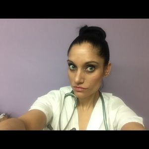 Meet your Posher, Justine